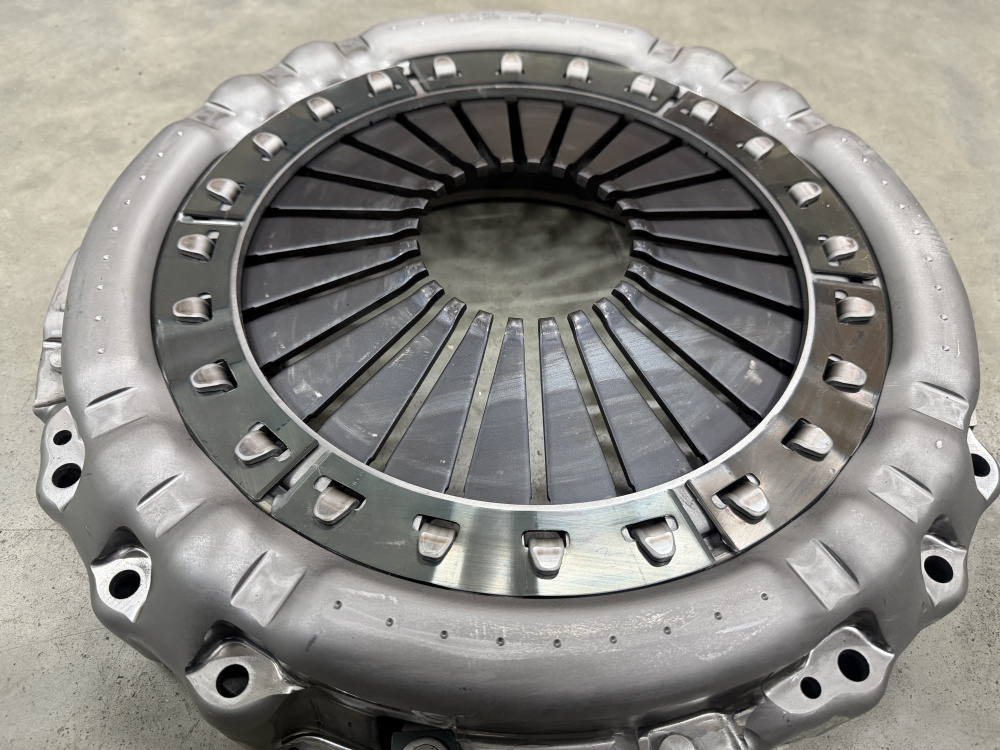 Диск нажимной сцепления КамАЗ 54901, 6595 (аналог 3484001444) KПП ZF12ТX Trаxоn 2620, 2625 / JPXM 3482001826