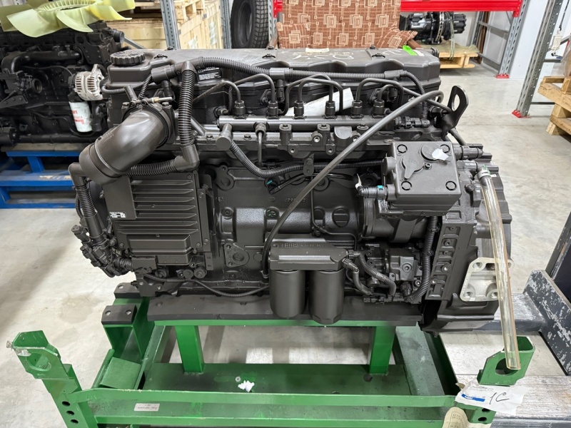 Двигатель Cummins 667.511-300 Евро 5 аналог 6ISBe5300 (без крыльчатки) / Cummins SO75702